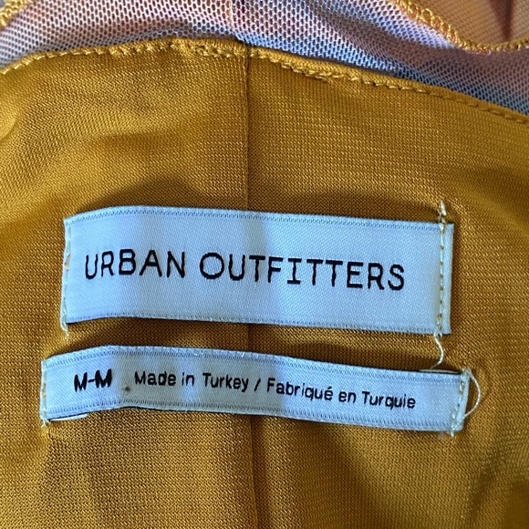 NEVER WORN URBAN OUTFITTERS DRESS - Picture 2 of 2